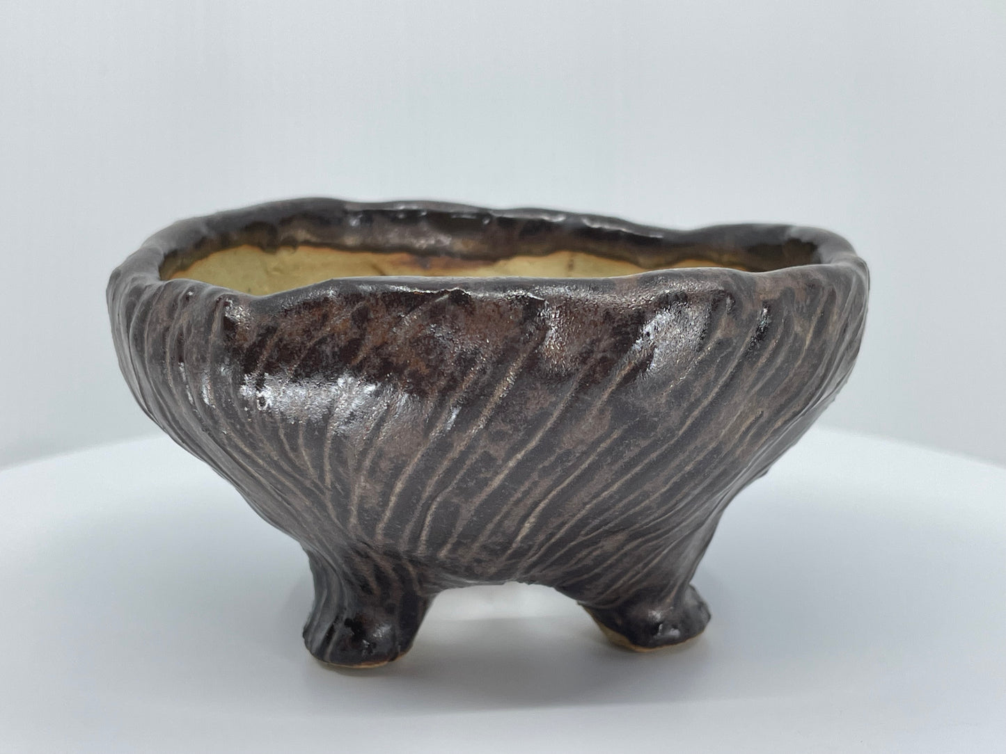 Brown Textured Accent Pinch Pot 4.4"