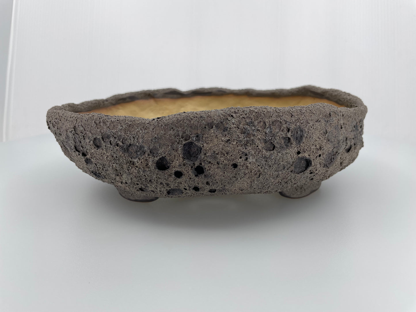 Black "Magma" Bonsai Pinch Pot 8.6"