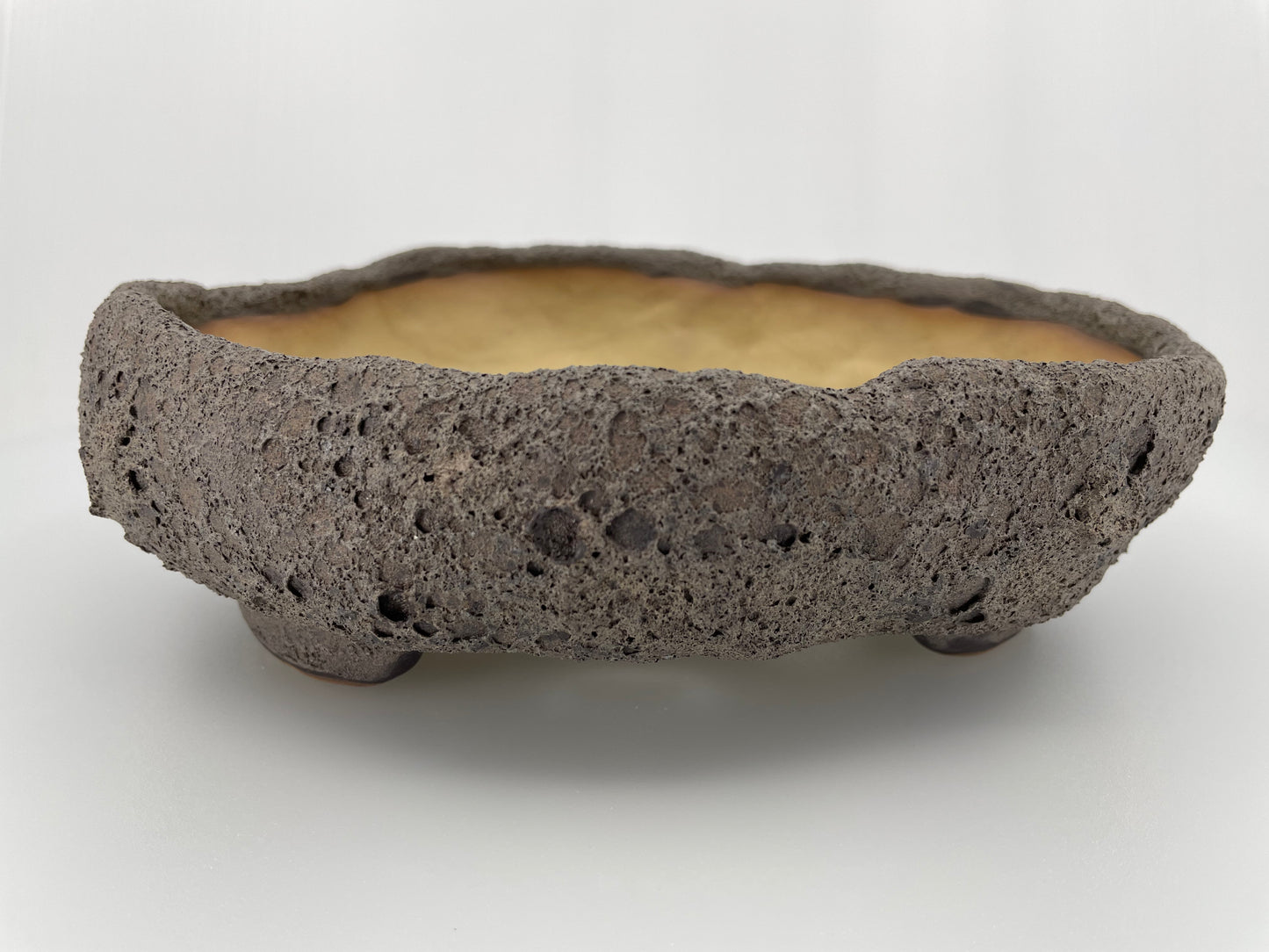 Black "Magma" Bonsai Pinch Pot 8.6"